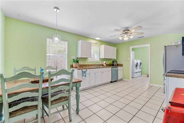 13714 Captain Kidd Dr, Corpus Christi, TX 78418