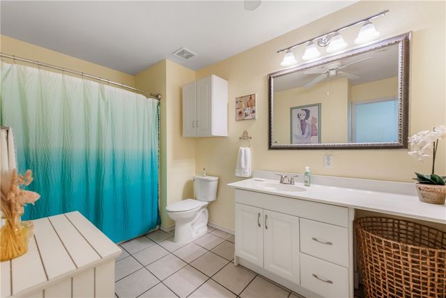 13714 Captain Kidd Dr, Corpus Christi, TX 78418
