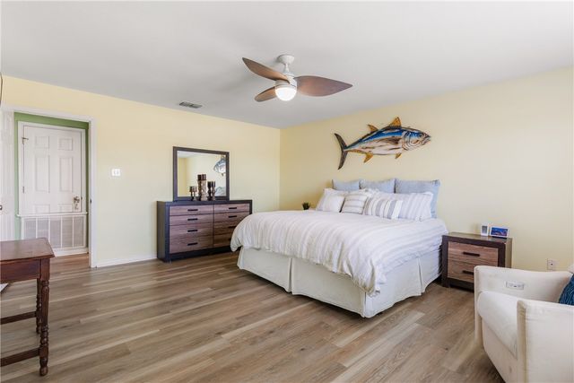 13714 Captain Kidd Dr, Corpus Christi, TX 78418