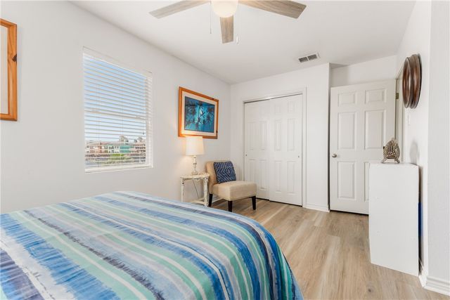 13714 Captain Kidd Dr, Corpus Christi, TX 78418