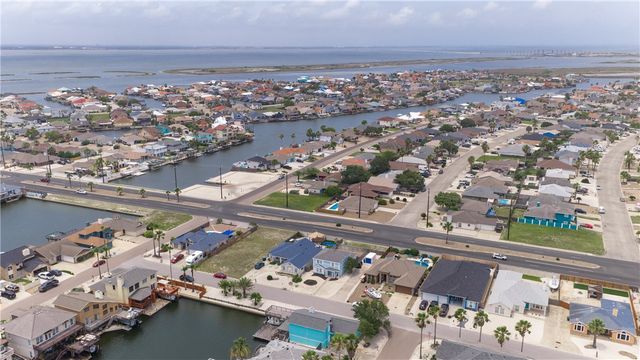 13714 Captain Kidd Dr, Corpus Christi, TX 78418