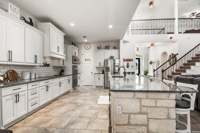 417 BEE CAVES CV, Cibolo, TX 78108