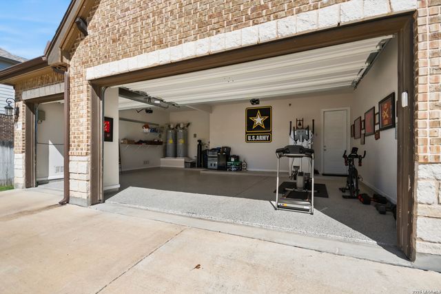 417 BEE CAVES CV, Cibolo, TX 78108
