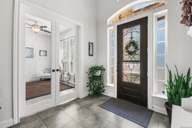 417 BEE CAVES CV, Cibolo, TX 78108