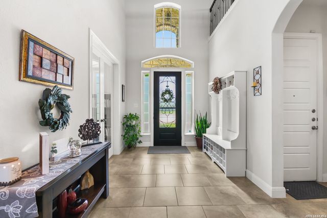 417 BEE CAVES CV, Cibolo, TX 78108