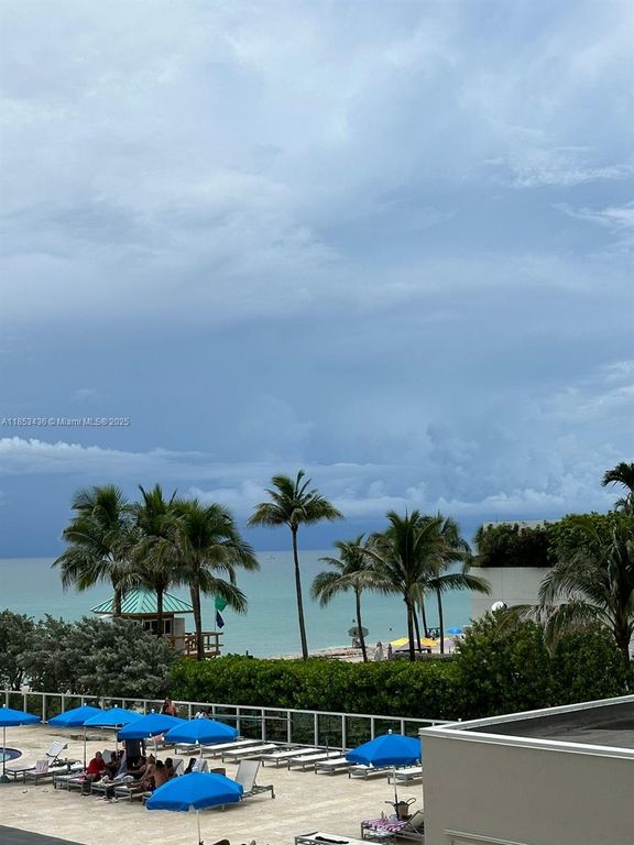 19201 Collins Ave 108, Sunny Isles Beach, FL 33160