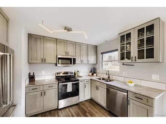 6732 Hillpark Ave, Parker, CO 80134
