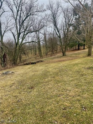 2040 State Route 152, Dillonvale, OH 43917