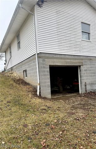 2040 State Route 152, Dillonvale, OH 43917