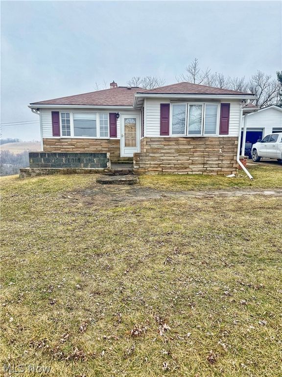 2040 State Route 152, Dillonvale, OH 43917