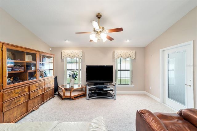 2105 SW 4TH STREET, Ocala, FL 34471