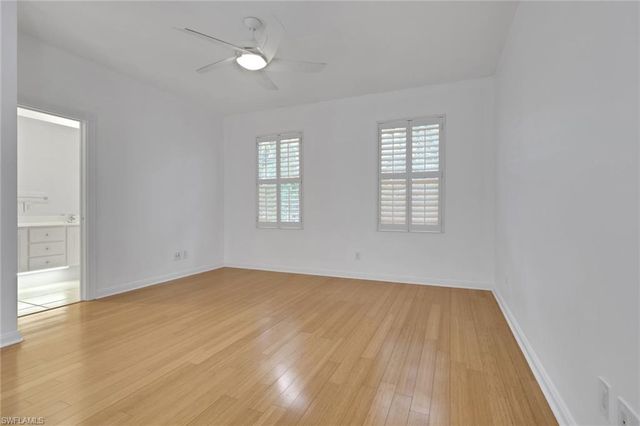 6284 Towncenter CIR, Naples, FL 34119