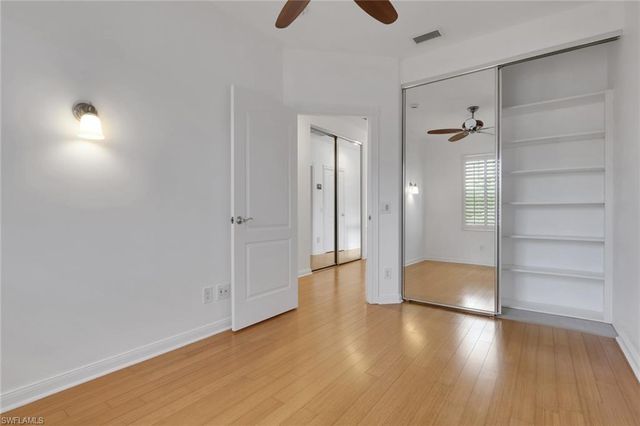 6284 Towncenter CIR, Naples, FL 34119