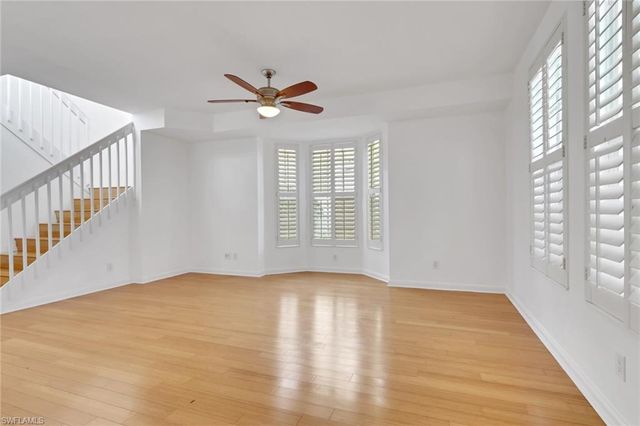 6284 Towncenter CIR, Naples, FL 34119
