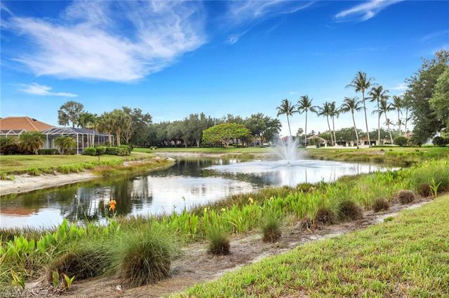 6284 Towncenter CIR, Naples, FL 34119