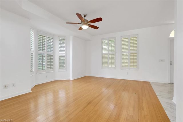 6284 Towncenter CIR, Naples, FL 34119