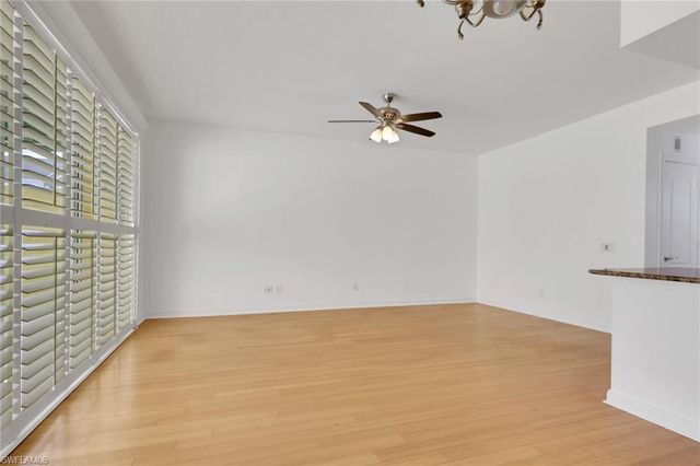 6284 Towncenter CIR, Naples, FL 34119