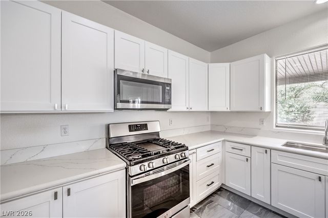 920 Gary Carmena Avenue, North Las Vegas, NV 89081