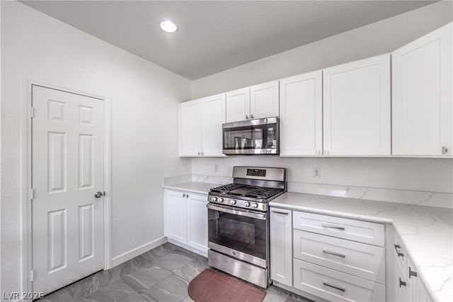 920 Gary Carmena Avenue, North Las Vegas, NV 89081