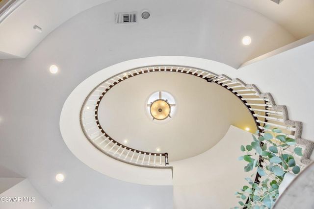 5828 Saint Laurent Drive, Agoura Hills, CA 91301