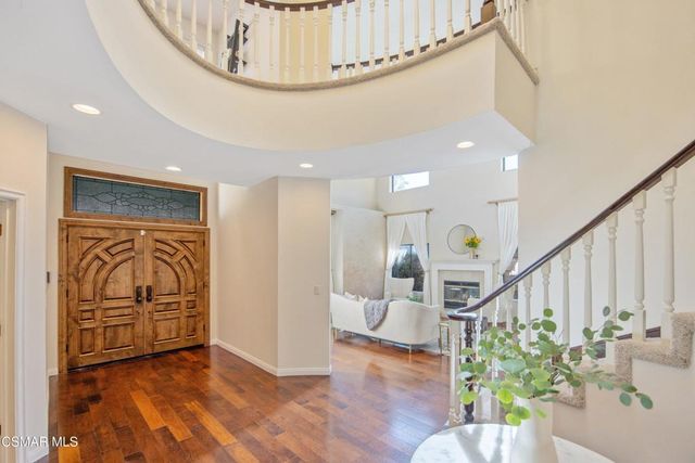 5828 Saint Laurent Drive, Agoura Hills, CA 91301