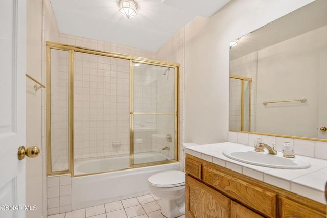 5828 Saint Laurent Drive, Agoura Hills, CA 91301