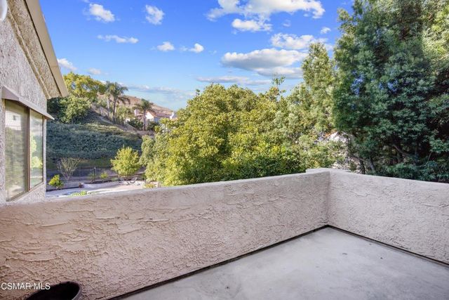 5828 Saint Laurent Drive, Agoura Hills, CA 91301