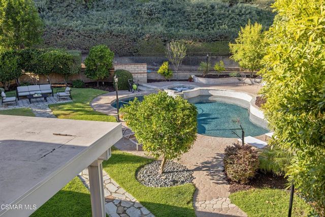 5828 Saint Laurent Drive, Agoura Hills, CA 91301