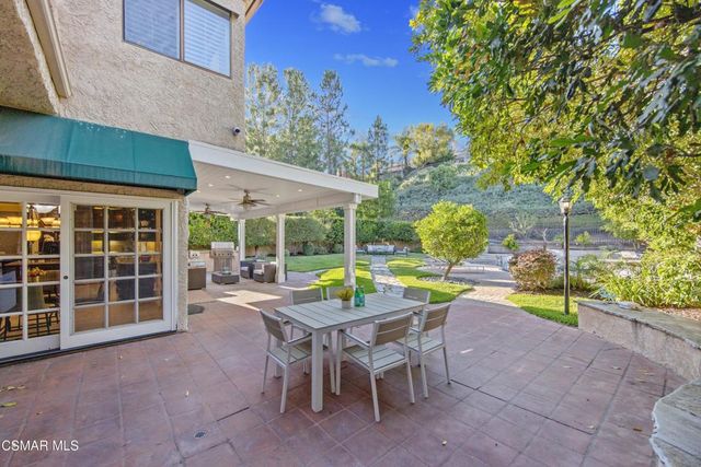 5828 Saint Laurent Drive, Agoura Hills, CA 91301