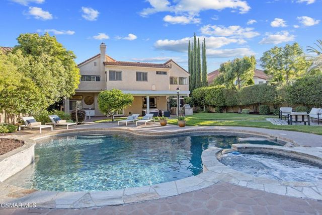 5828 Saint Laurent Drive, Agoura Hills, CA 91301