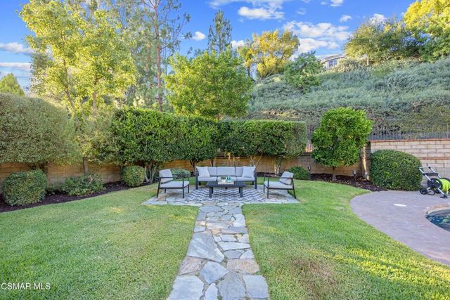 5828 Saint Laurent Drive, Agoura Hills, CA 91301