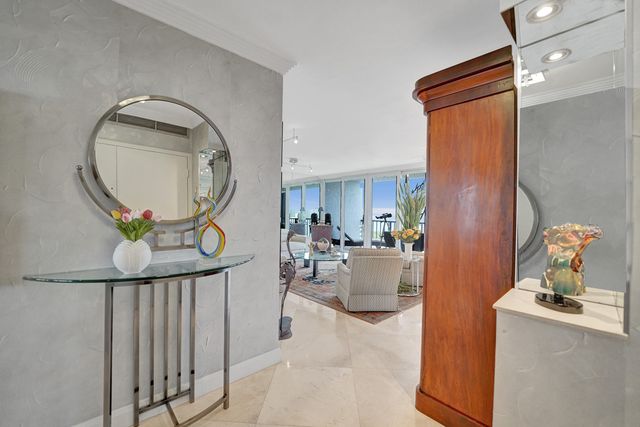 936 Intracoastal Drive 22C, Fort Lauderdale, FL 33304