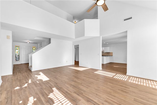 3370 Southridge Drive, Fayetteville, AR 72703