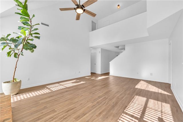 3370 Southridge Drive, Fayetteville, AR 72703