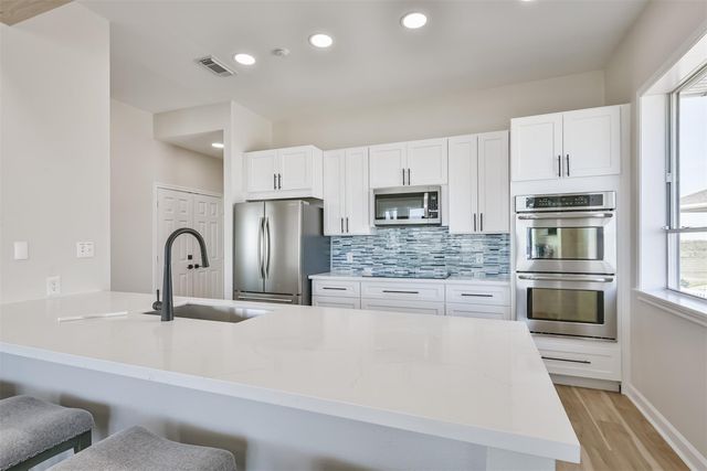 11811 Sunbather Lane, Galveston, TX 77554