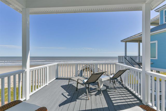 11811 Sunbather Lane, Galveston, TX 77554