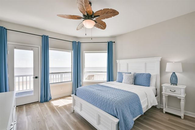 11811 Sunbather Lane, Galveston, TX 77554