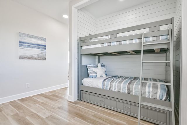 11811 Sunbather Lane, Galveston, TX 77554