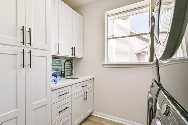 11811 Sunbather Lane, Galveston, TX 77554