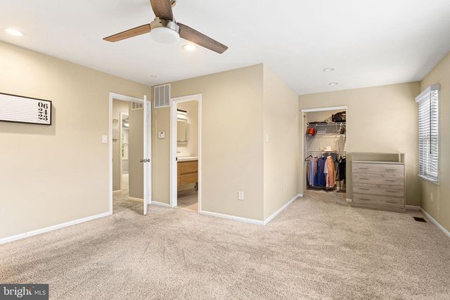 913 SOCIETY HILL BLVD, Cherry Hill, NJ 08003
