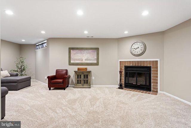 913 SOCIETY HILL BLVD, Cherry Hill, NJ 08003
