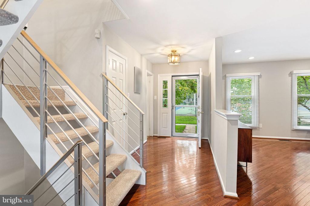 913 SOCIETY HILL BLVD, CHERRY HILL, NJ 08003 — photo 2