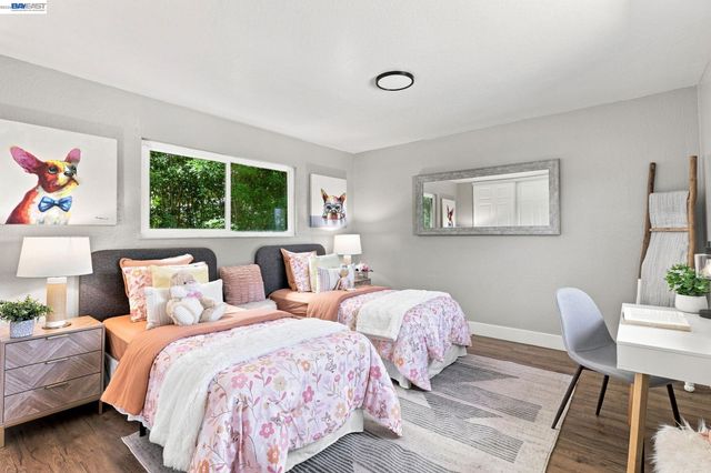 554 Beechmont Lane, Hayward, CA 94544