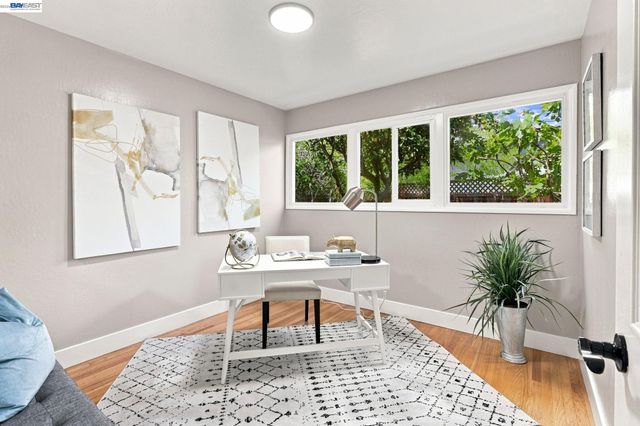 554 Beechmont Lane, Hayward, CA 94544