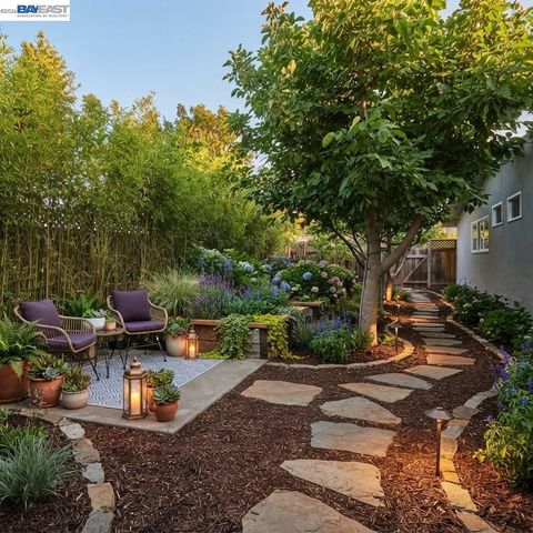 554 Beechmont Lane, Hayward, CA 94544