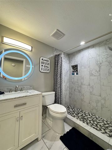 2724 49TH AVENUE W 2724, Bradenton, FL 34207