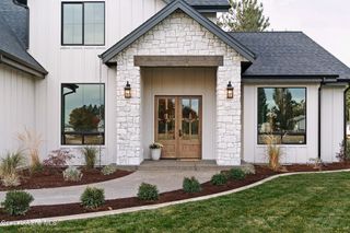 2114 w Boyles ave, Hayden, ID 83835