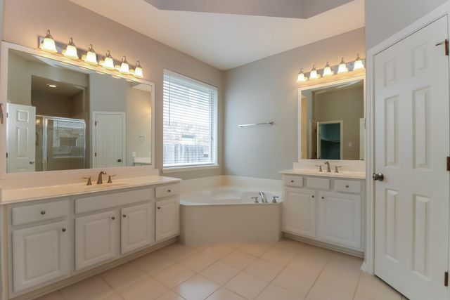 3211 Oak Park Lane, Missouri City, TX 77459