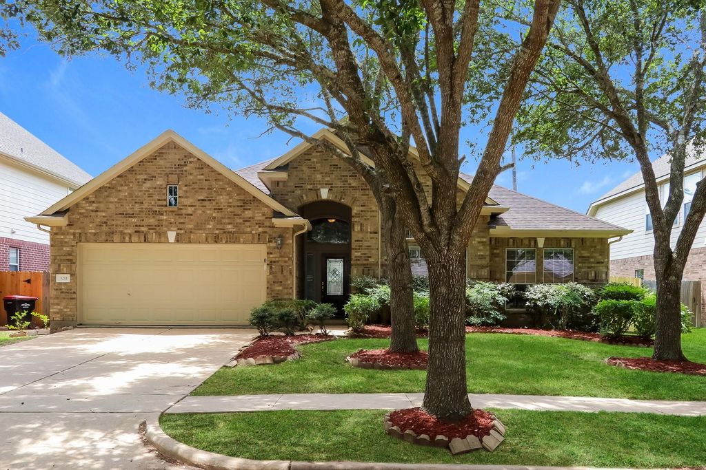 3211 Oak Park Lane, Missouri City, TX 77459