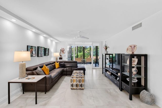 15782 Loch Maree Lane 3702, Delray Beach, FL 33446